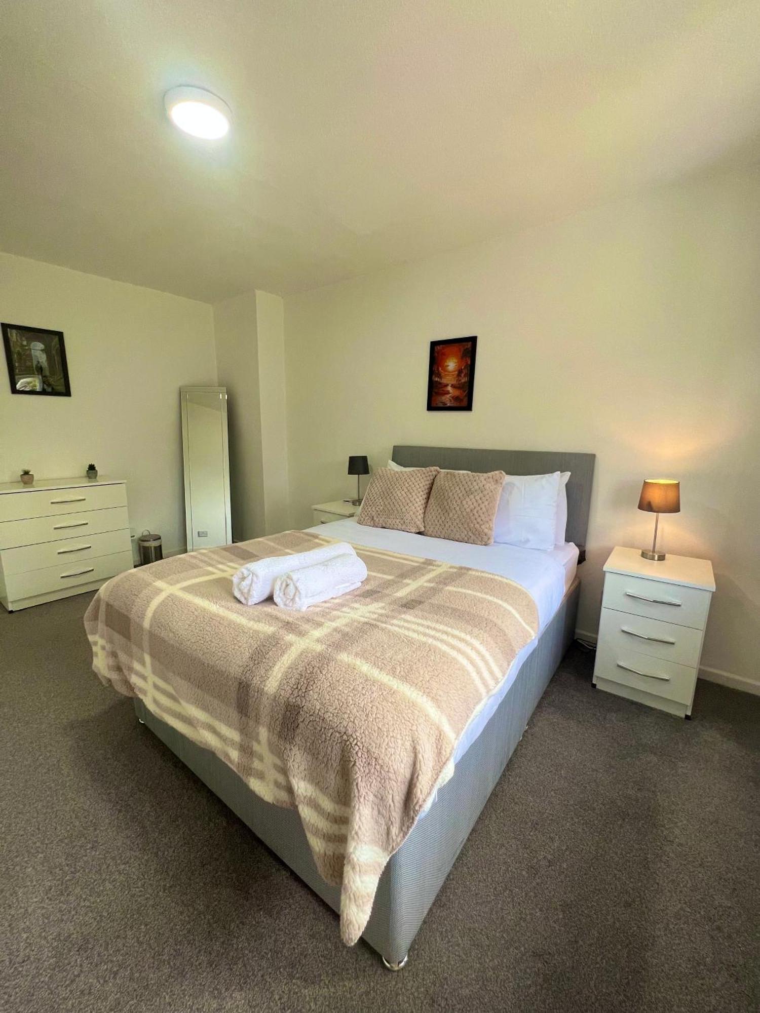 The Ultimate Home Away From Home Birmingham Extérieur photo